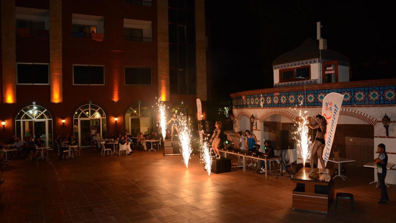Noxinn Club Hotel Konaklı Εξωτερικό φωτογραφία